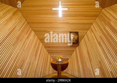 Österreich, Tirol, Zillertal, die Granatkapelle von Mario Botta. Stockfoto