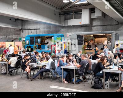 Linz, Österreich. 8. September 2023. ARS ELECTRONICA FESTIVAL: Ausstellung „WHO OWNS THE TRUTH“ in der Postcity Linz ©Andreas Stroh Credit: Andreas Stroh/Alamy Live News Stockfoto