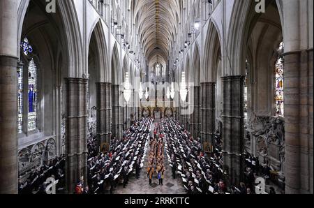 220920 -- LONDON, 20. September 2022 -- Foto aufgenommen am 19. September 2022 zeigt die Beerdigung der Königin Elisabeth II. In London, Großbritannien. Großbritannien hielt am Montag in der Westminster Abbey eine Beerdigung für Königin Elisabeth II., die längste regierende Monarche des Landes, ab, an der eine Vielzahl von Weltführern, Königen und anderen Würdenträgern teilnahmen. PA-Draht/Handout über Xinhua GROSSBRITANNIEN-LONDON-STATE FUNERAL-QUEEN ELIZABETH II PressxAssociation PUBLICATIONxNOTxINxCHN Stockfoto