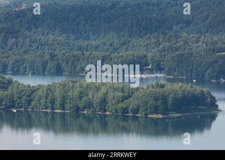 Europa, Polen, Wojewodschaft Podkarpackie, Solinasee Stockfoto