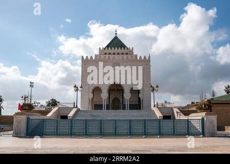 Das berühmte Mausoleum der marokkanischen Könige Hassan II Und Mohammed V. im Hassan-Viertel in Rabat, Marokko Stockfoto