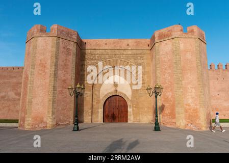 Großes mittelalterliches Stadttor, das Bab el in der Medina von Rabat, Marokko hatte Stockfoto