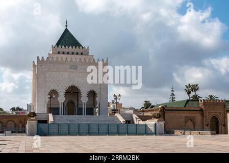 Das berühmte Mausoleum der marokkanischen Könige Hassan II Und Mohammed V. im Hassan-Viertel in Rabat, Marokko Stockfoto