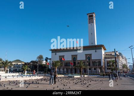 Maurisches Art déco-Rathaus von Casablanca auf dem Platz Mohammed V, Marokko Stockfoto