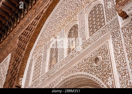 Marrakesch, Marokko, die berühmte Madrassa Ben Youssef in der Medina von Marrakesch Stockfoto