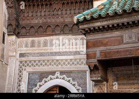 Eintritt zum berühmten Nejjarine Foundouk in der Medina von Fez, Marokko Stockfoto
