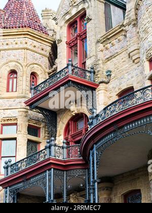 Vertikal: Detail des Bishop's Palace, Galveston Island, Texas. Stockfoto