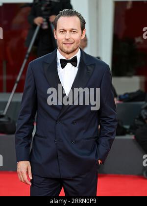 Venedig, . September 2023. Abend 10 - Roter Teppich auf dem Foto Giorgio Marchesi Credit: Independent Photo Agency/Alamy Live News Stockfoto