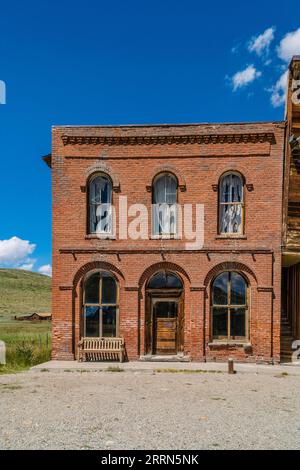 Das Dechambeau Hotel & Post Office, Main Street, Bodie Geisterstadt in Kalifornien. Bodie ist eine Geisterstadt in den Bodie Hills östlich der Sierra Nevada Mo Stockfoto