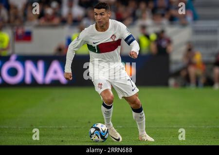 Bratislava, Slowakei. September 2023. Cristiano Ronaldo aus Portugal während der Qualifikationsrunde der Gruppe J der UEFA-Europameisterschaft 2024 zwischen der Slowakei und Portugal im Narodny Futbalovy stadion in Bratislava, Slowakei, am 8. September 2023 (Foto: Andrew SURMA/Credit: SIPA USA/Alamy Live News) Stockfoto