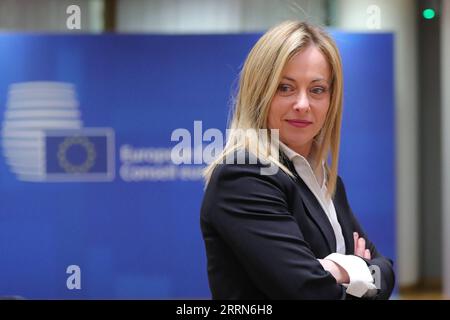 221215 -- BRÜSSEL, 15. Dezember 2022 -- der italienische Premierminister Giorgia Meloni nimmt am 15. Dezember 2022 an der Tagung des Europäischen Rates in Brüssel, Belgien, Teil. TAGUNG DES EUROPÄISCHEN RATES (BELGIEN-BRÜSSEL-EUROPÄISCHER RAT) ZhengxHuansong PUBLICATIONxNOTxINxCHN Stockfoto