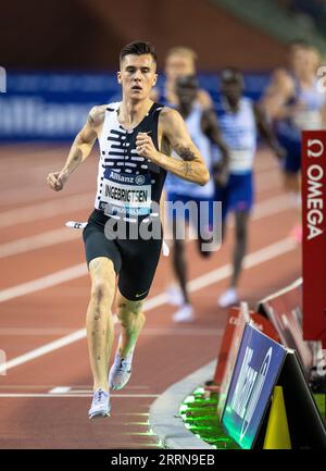 Brüssel, Belgien. September 2023. Jakob Ingebrigtsen aus Norwegen brach am 8. September 2023 den 24-jährigen 2000m-Weltrekord im Allianz Memorial Van Damme im King Baudouin Stadium in Brüssel Foto: Gary Mitchell/Alamy Live News Stockfoto