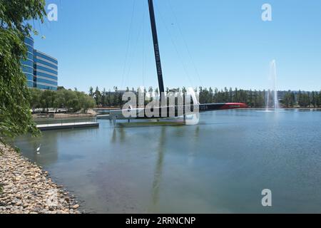 12.6.2022: Redwood Shores, Kalifornien: Luftaufnahme des Katamarans auf dem Oracle Campus, Redwood Shores, Kalifornien Stockfoto