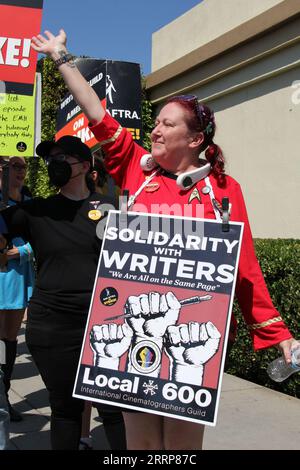 SAG-AFTRA WGA Star Trek thematisiert Picket Paramount Studios 8. September 2023 Stockfoto Stockfoto