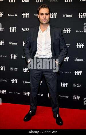 Toronto, Kanada. September 2023. Douglas Booth besuchte die Premiere des Films Shoshana während des Toronto International Film Festival in Toronto, Kanada am 8. September 2023. Foto von Julien Reynaud/APS-Medias/ABACAPRESS.COM Credit: Abaca Press/Alamy Live News Stockfoto