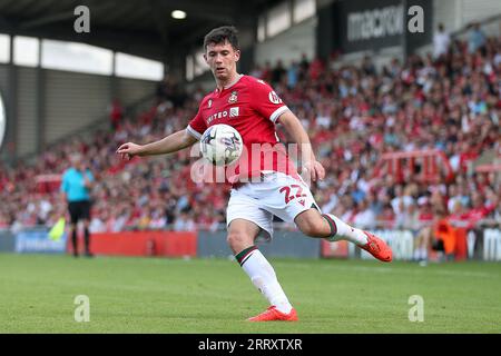 Wrexham, Großbritannien. September 2023. Thomas O'Connor von Wrexham in Aktion. EFL Skybet Football League Two Match, Wrexham gegen Doncaster Rovers bei STōK CAE Ras in Wrexham, Wales am Samstag, den 9. September 2023. Dieses Bild darf nur zu redaktionellen Zwecken verwendet werden. Nur redaktionelle Verwendung, .PIC von Chris Stading/ Credit: Andrew Orchard Sports Photography/Alamy Live News Stockfoto