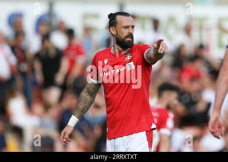 Wrexham, Großbritannien. September 2023. Steven Fletcher von Wrexham bringt seinen Standpunkt zum Ausdruck. EFL Skybet Football League Two Match, Wrexham gegen Doncaster Rovers bei STōK CAE Ras in Wrexham, Wales am Samstag, den 9. September 2023. Dieses Bild darf nur zu redaktionellen Zwecken verwendet werden. Nur redaktionelle Verwendung, .PIC von Chris Stading/ Credit: Andrew Orchard Sports Photography/Alamy Live News Stockfoto
