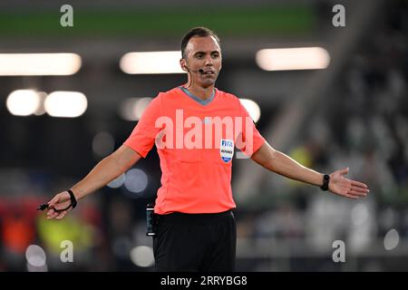 WOLFSBURG - Schiedsrichter Joao Pinheiro während des Freundschaftsspiels zwischen Deutschland und Japan in der Volkswagen Arena am 9. September 2023 in Wolfsburg. ANP | Hollandse Hoogte | GERRIT VAN COLOGNE Stockfoto