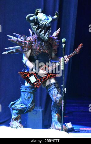 The Psychotherapy Session Tour 2023 im Credit Union 1 Amphitheatre - Chicago am Freitag, 5. August 2023 in Tinley Park, IL, USA mit: GWAR Where: Tinley Park, Illinois, United States Wann: 06. August 2023 Credit: Adam Bielawski/WENN.com Stockfoto