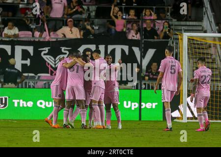 Inter Miami CF-Spieler feiern ein Tor.Florida, USA, 9. September 2023, Inter Miami CF gegen Sporting Kansas City City, MLS, Ergebnis: Inter Miami 3 Sporting KC 2. Quelle: CHRIS ARJOON/Alamy Live News Stockfoto