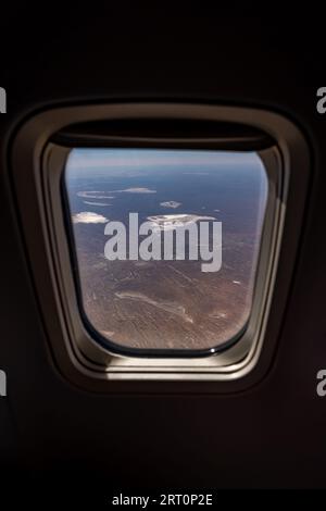 Blick durch die Ebenen Fenster der Landschaft über NT, Zentralaustralien Stockfoto