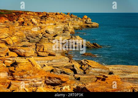 Wunderschöne felsige Küste am Gantheaume Point Gantheaume Point, Broome, Western Australia Stockfoto