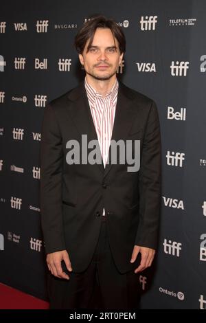 Toronto, Kanada. September 2023. Kristoffer Borgli nimmt an der Premiere „Dream Scenario“ während des Toronto International Film Festival 2023 im Royal Alexandra Theatre Teil. (Foto: Angel Marchini/SOPA Images/SIPA USA) Credit: SIPA USA/Alamy Live News Stockfoto