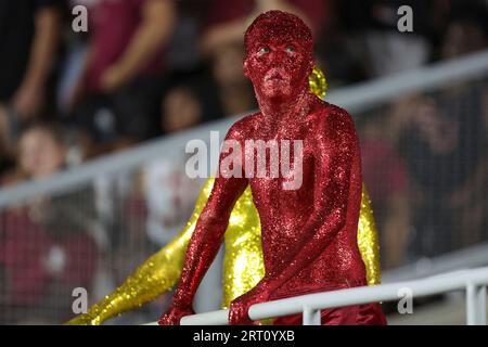 Tallahassee, Florida, USA. September 2021. Florida State Fans während eines College-Fußballspiels zwischen den Southern Miss Golden Eagles und den Florida State Seminoles im Doak-Campbell Stadium in Tallahassee, Florida. Bobby McDuffie/CSM/Alamy Live News Stockfoto