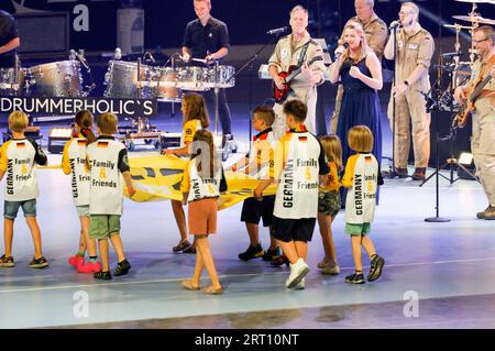 Flaggenhissung bei der Eröffnung der Invictus Games Düsseldorf 2023 in der Merkur Spiel-Arena. Düsseldorf, 09.09.2023 Stockfoto