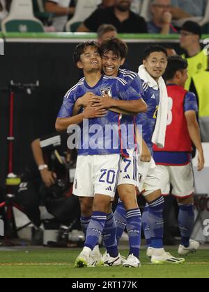 WOLFSBURG - (l-r) Shuto Machino aus Japan, Ao Tanake aus Japan feiern die 1-4 während des Freundschaftsspiels zwischen Deutschland und Japan in der Volkswagen Arena am 9. September 2023 in Wolfsburg. ANP | Hollandse Hoogte | BART STOUTJESDIJK Stockfoto