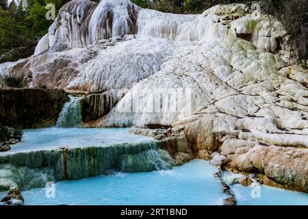 Bagni di San Filippo, eine heiße Thermalquelle in der Toskana, Italien Stockfoto