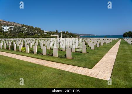 Kreta, Griechenland, 20. September 2021: Souda Bay war Cemetery, ein alliierter Kriegsfriedhof, der von der Commonwealth war Graves Commission verwaltet wird Stockfoto