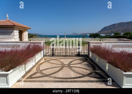 Kreta, Griechenland, 20. September 2021: Souda Bay war Cemetery, ein alliierter Kriegsfriedhof, der von der Commonwealth war Graves Commission verwaltet wird Stockfoto