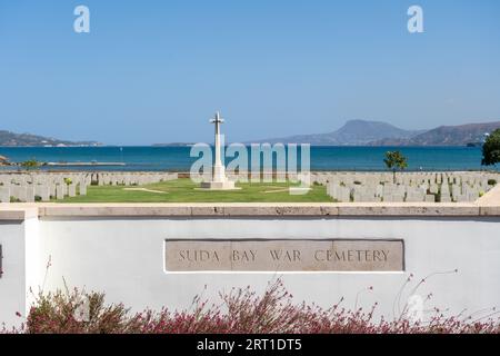 Kreta, Griechenland, 20. September 2021: Souda Bay war Cemetery, ein alliierter Kriegsfriedhof, der von der Commonwealth war Graves Commission verwaltet wird Stockfoto