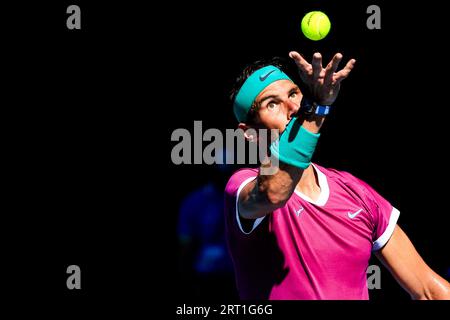 MELBOURNE, AUSTRALIEN, JANUAR 25: Rafael Nadal aus Spanien besiegt Denis Shapovalov aus Kanada am 9. Tag der Australian Open 2022 im Melbourne Park am Stockfoto