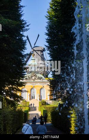 Der Park Sanssouci gehört zum Ensemble der Potsdamer Schlossparks Stockfoto