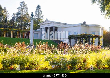 Der Park Sanssouci ist Teil des Potsdamer Schlossparkensembles. Römische Bäder charmanter Villenkomplex im Stil italienischer Landhäuser aus dem 15. Jahrhundert Stockfoto