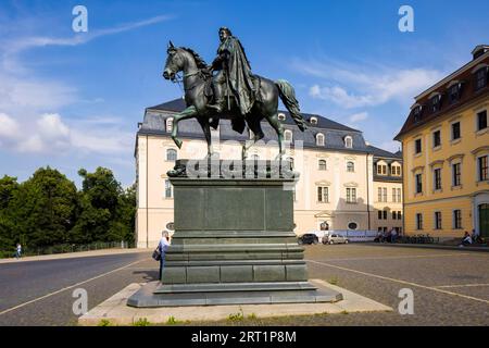 Demokratieplatz, Carl August Monument, Anna Amalia Bibliothek und Musikakademie Stockfoto