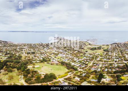 Eine Luftaufnahme der Mornington Peninsula in Richtung Flinders und Phillip Island in Victoria, Australien Stockfoto