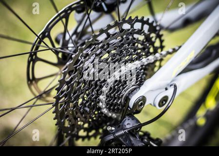 Melbourne, Australien, 10. April 2020: Ein modernes Mountainbike als isoliertes Objekt in Australien Stockfoto