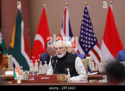 New Delhi, Indien. September 2023. Indiens Premierminister Narendra Modi nimmt am 10. September 2023 an der Abschlusssitzung des Gipfels der Staats- und Regierungschefs der G20 in Neu-Delhi Teil. Foto: Presseinformationsbüro (PIB) / Credit: UPI/Alamy Live News Stockfoto