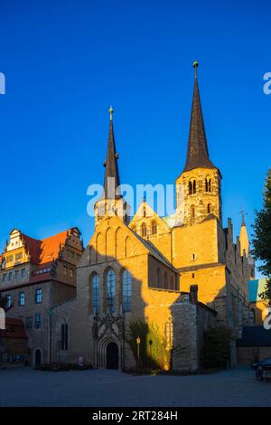 Merseburger Dom St. Johannes der Täufer und Laurentius Merseburger Dom St. Johannes der Täufer und Laurentius vertritt das hohe Bistum Stockfoto