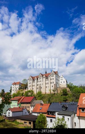 Schloss Nossen - Renaissanceschloss im Tal der Freiberg Mulde. Teile des Schlosses wurden auch als Museum und als Wohngebäude genutzt Stockfoto