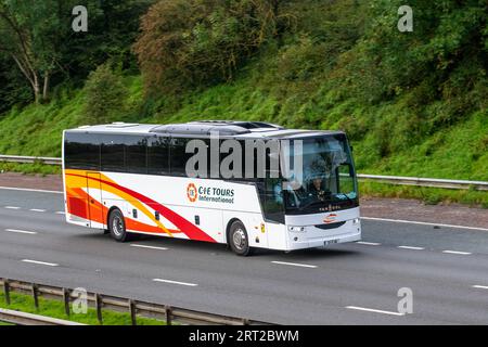 C.I.E. TOURS INTERNATIONAL (Großbritannien) LIMITED Irish Tour Operator Van Hool Eindeckerbus Stockfoto