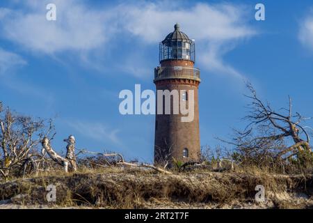 Der Leuchtturm Darsser Ort ist ein Meereslicht an der Ostsee in Mecklenburg-Vorpommern. Sie steht am Darsser Ort, der nordwestlichen Spitze des Stockfoto