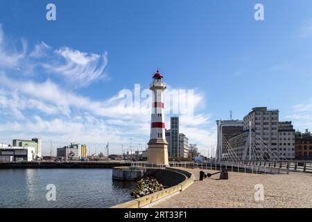 Malmö, Schweden, 20. April 2019: Der alte Leuchtturm im Habor-Viertel Stockfoto