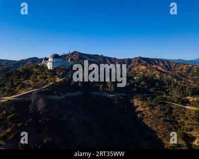 Luftaufnahmen des Griffith Park Observatory im Griffith Park, Los Angeles, Kalifornien. Stockfoto