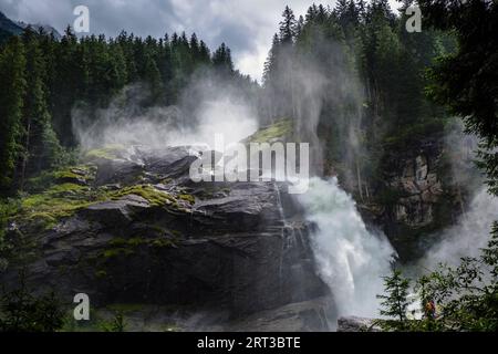 Krimmler Wasserfälle (der höchste Wasserfall Österreichs), Nationalpark hohe Tauern, Österreich Stockfoto