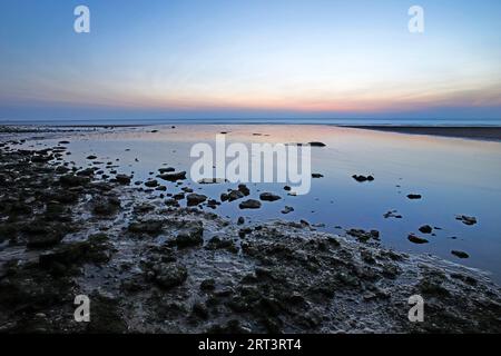 Hunstanton Old Town Beach bei Sonnenuntergang, Hunstanton in Norfolk, 7. September 2023 Stockfoto