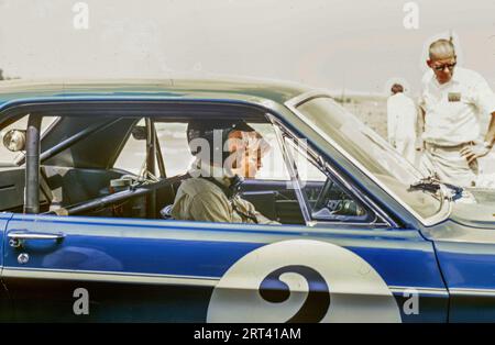 Dan Gurney in einem Shelby Racing Ford Mustang bei der Watkins Glen Trans am 1968. DNF Stockfoto